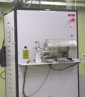 Gas titration apparatus
